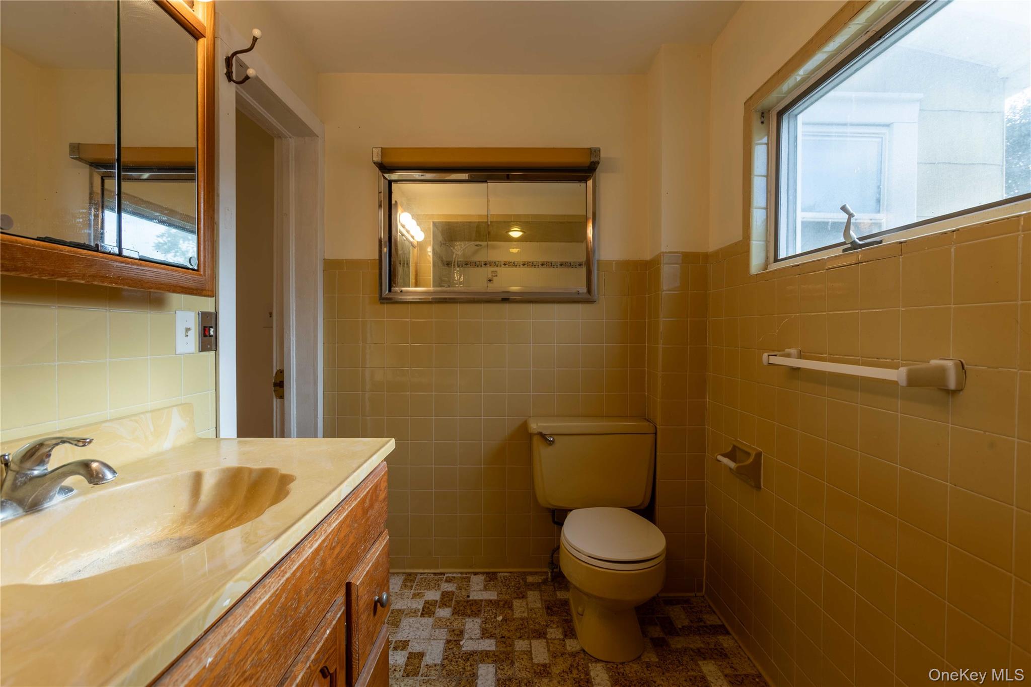 504 Tower Avenue Property Photo 14