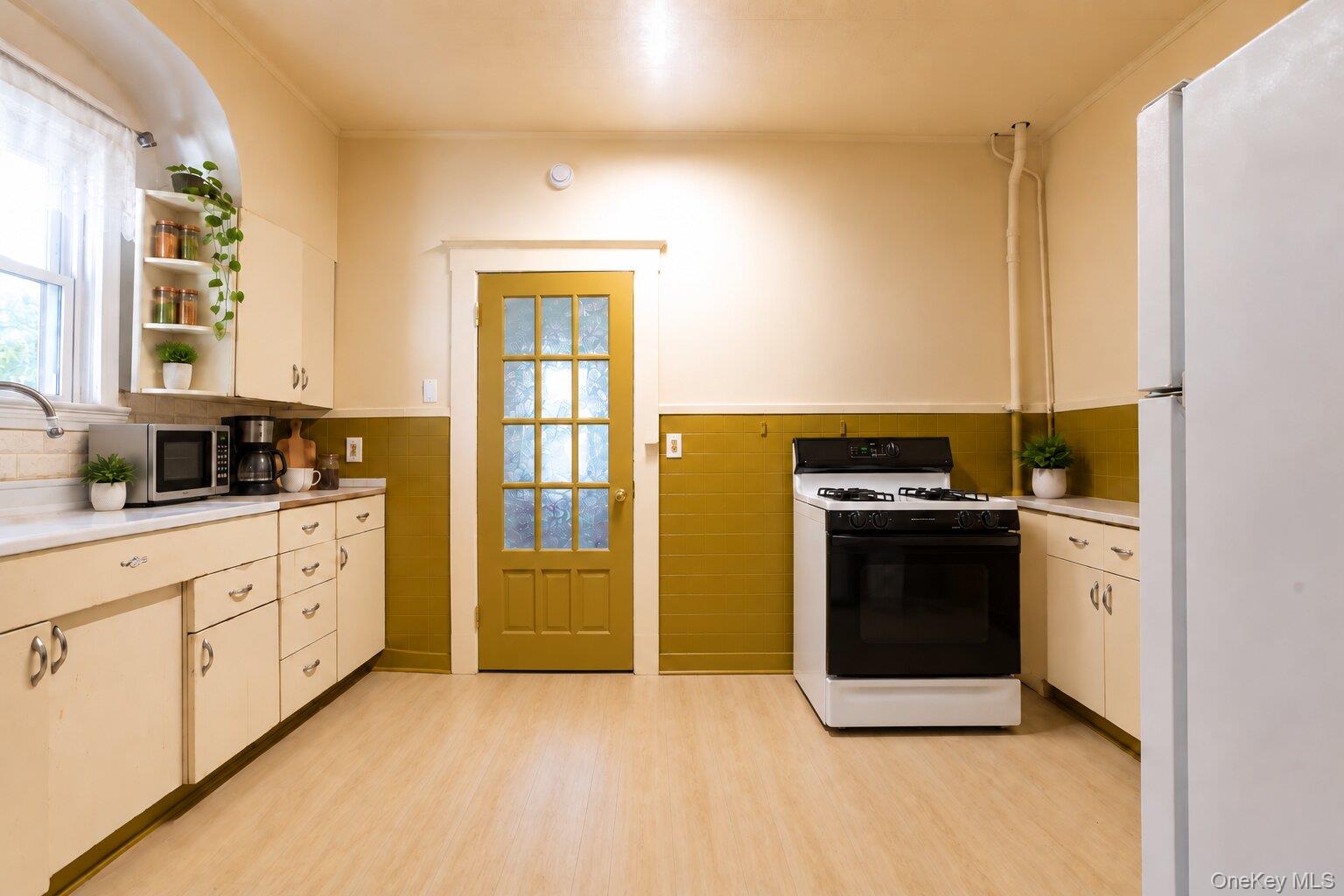 504 Tower Avenue Property Photo 22
