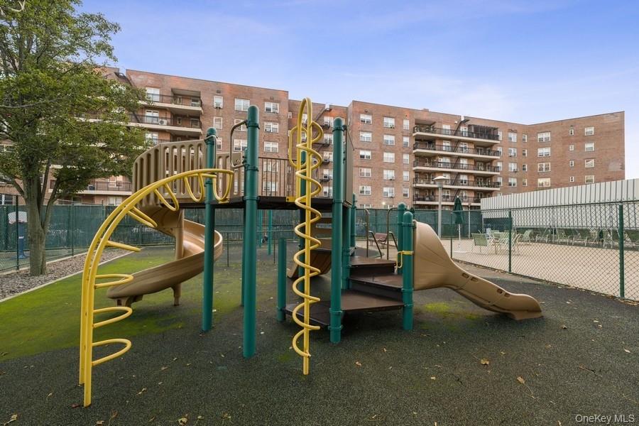 166-25 Powells Cove Boulevard 3f Property Photo 33