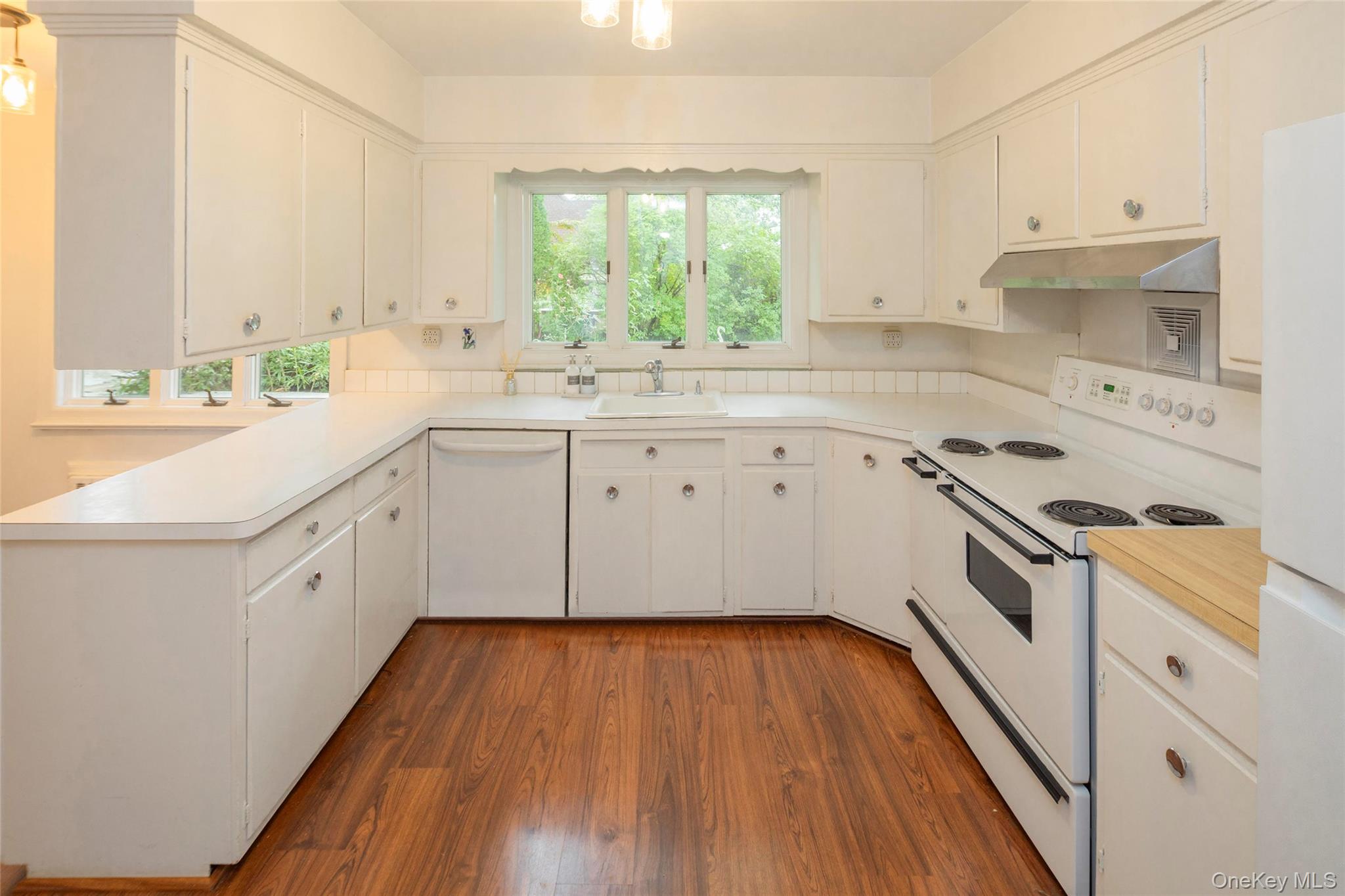 30 Cherwing Road Property Photo 10