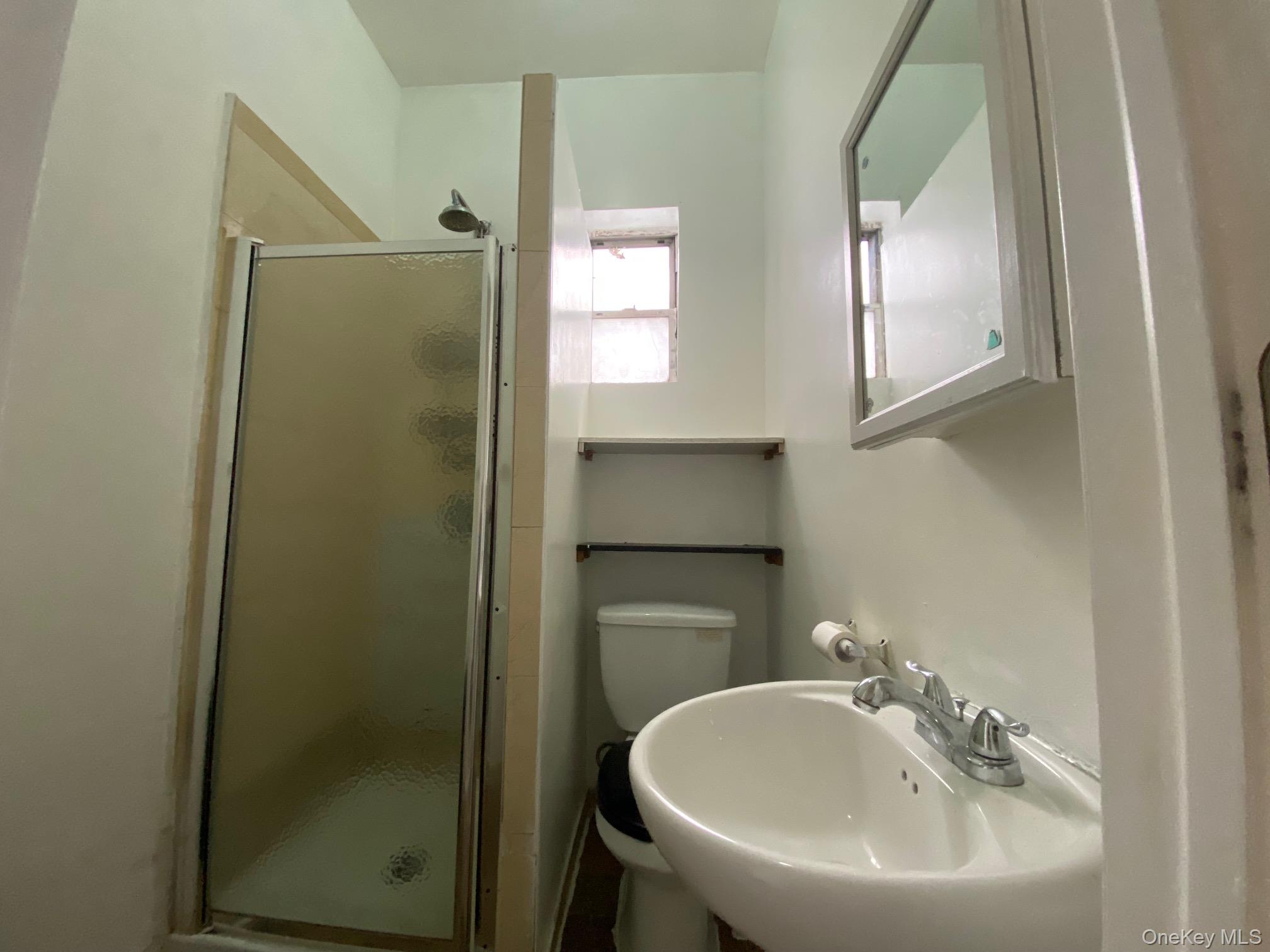 1463 Saint Lawrence Avenue 3 Property Photo 14