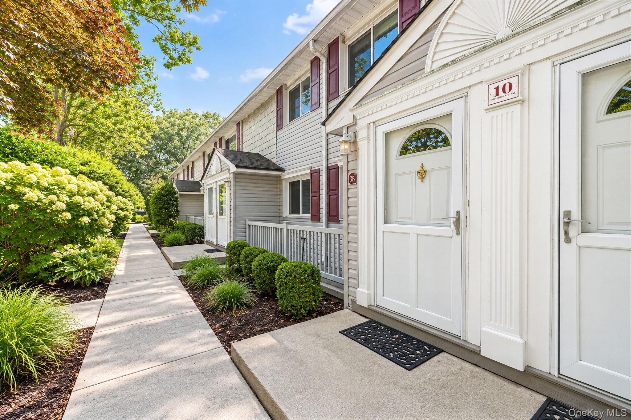 10 Smithtown Boulevard 3b Property Photo 1