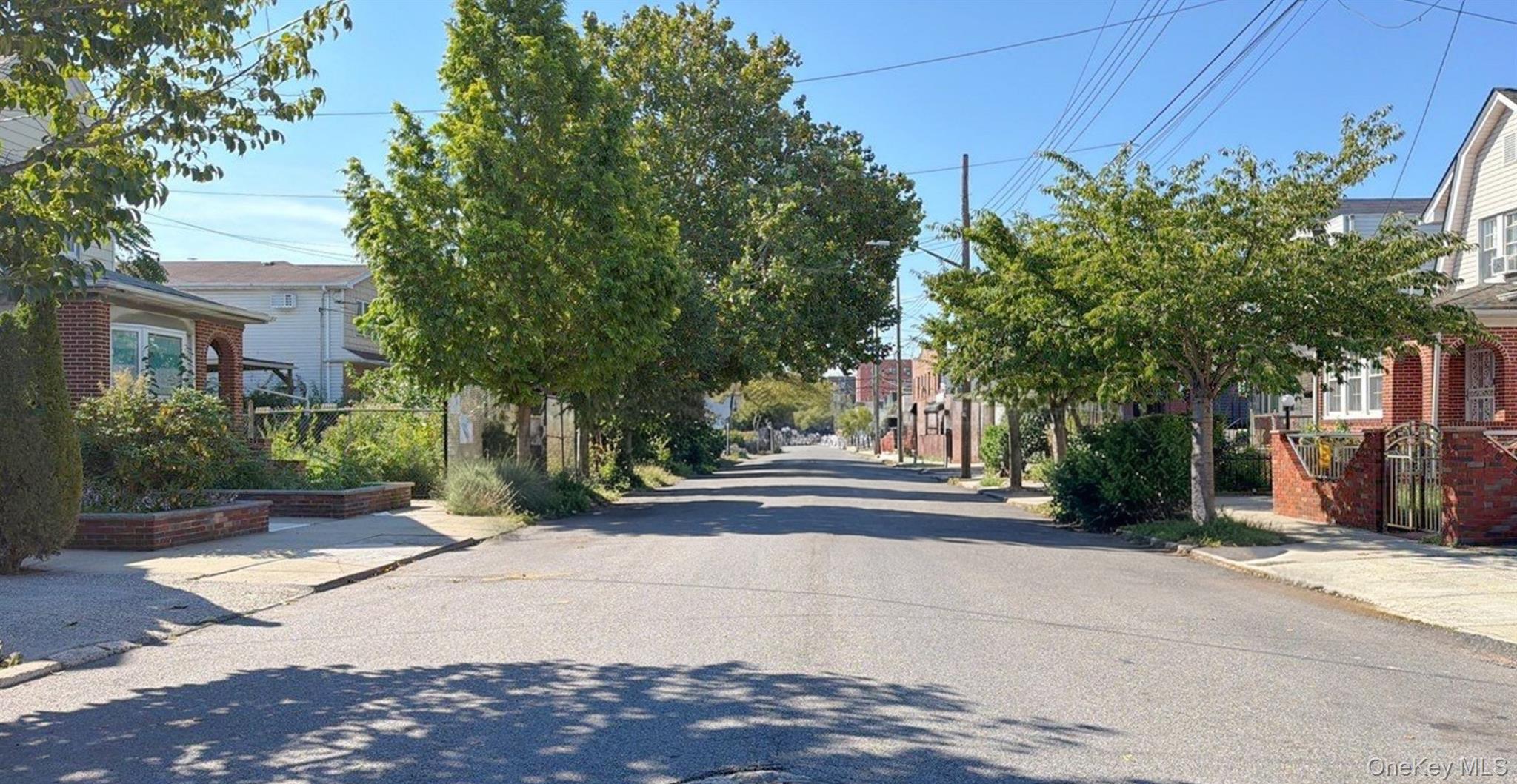 1099 E 43rd Street Property Photo 5