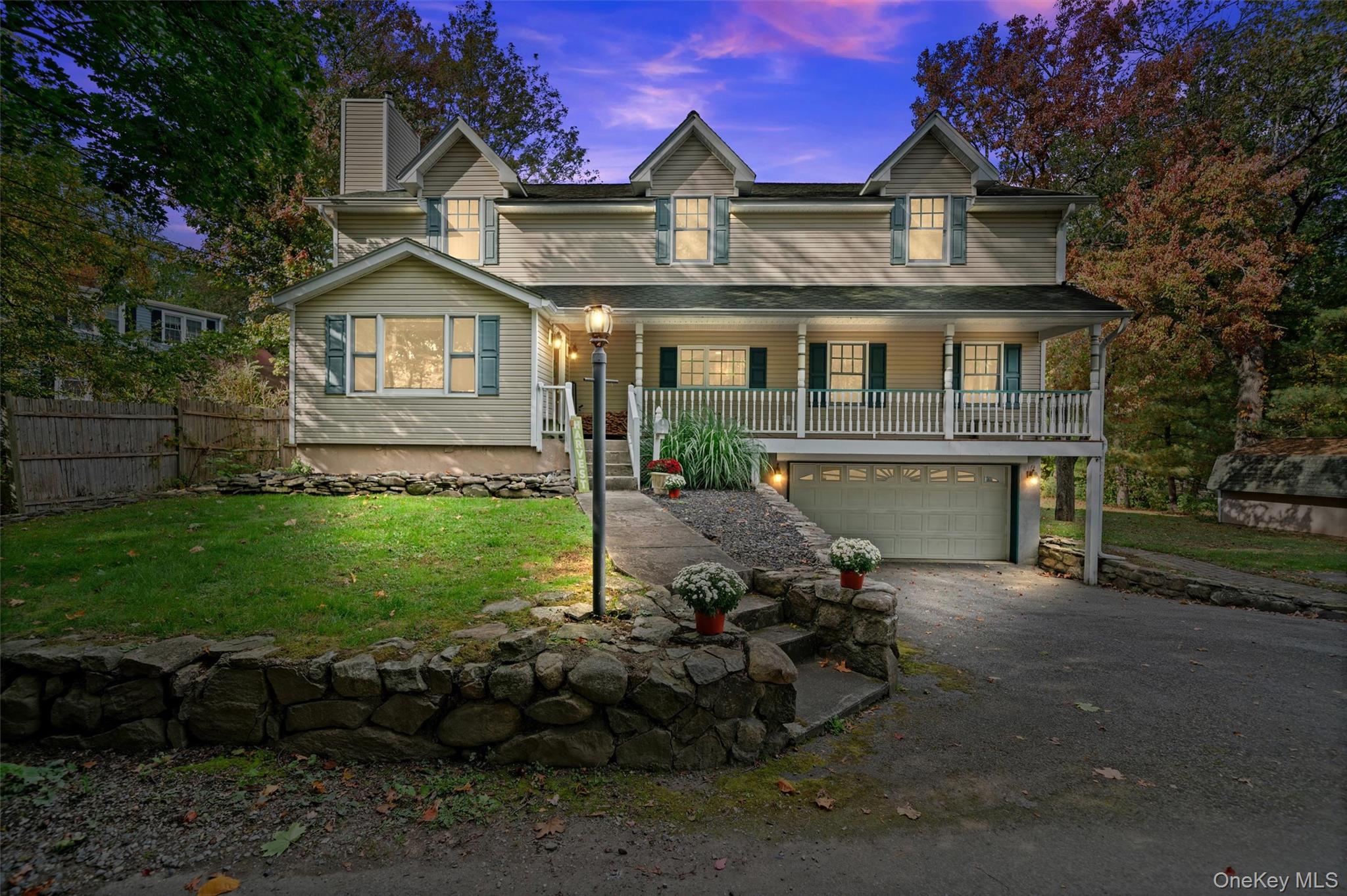 3 Seven Lakes Drive Property Photo 1