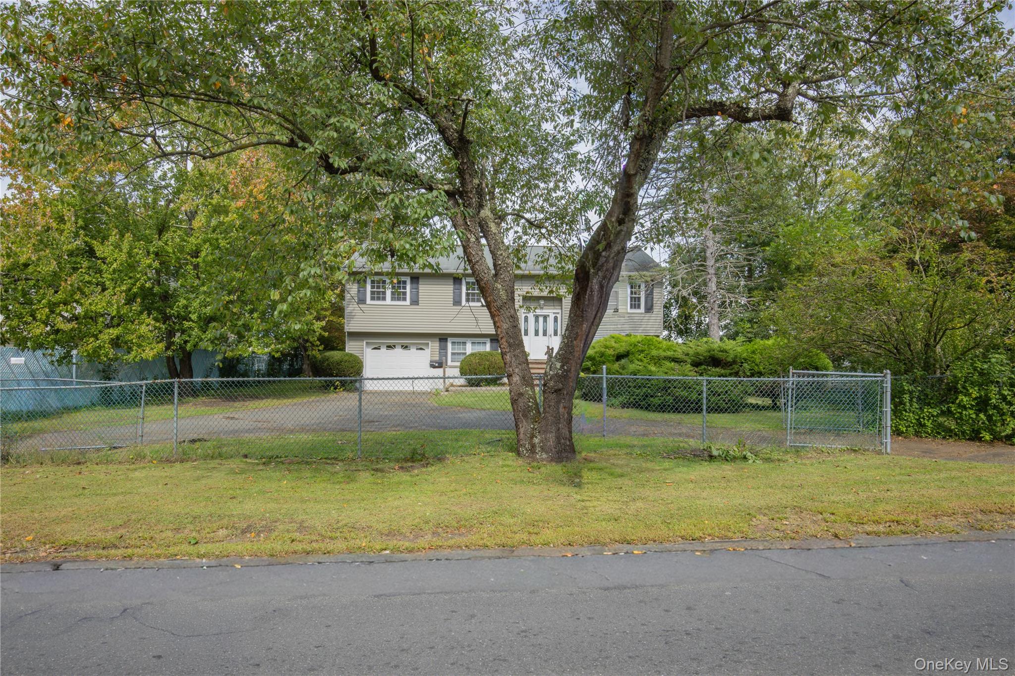87 Filors Lane Property Photo 1