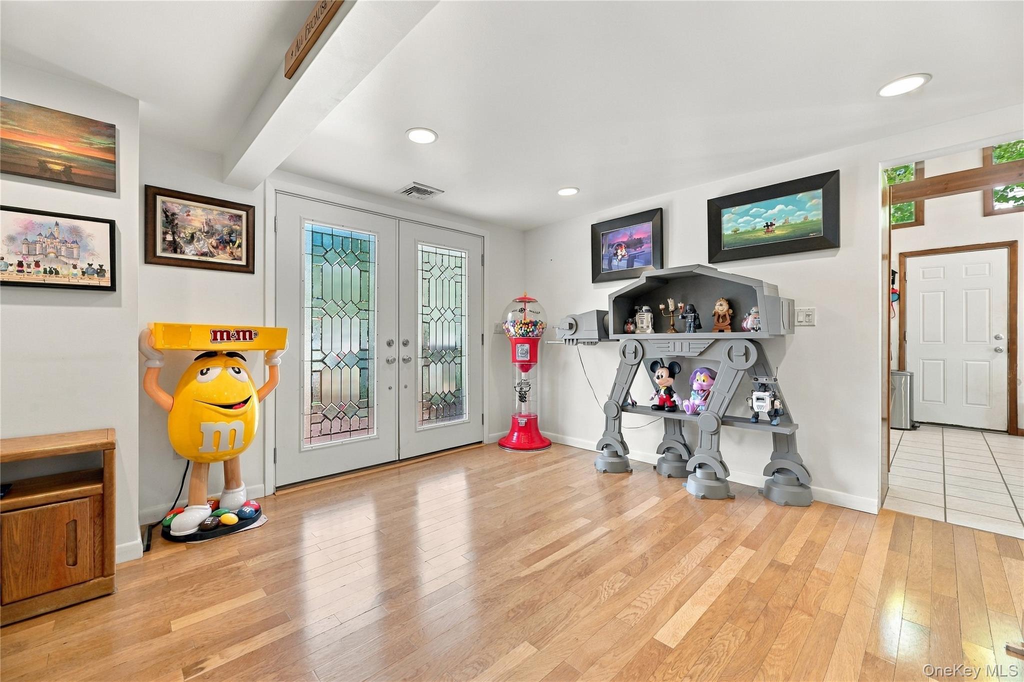 2 Stanton Drive Property Photo 7