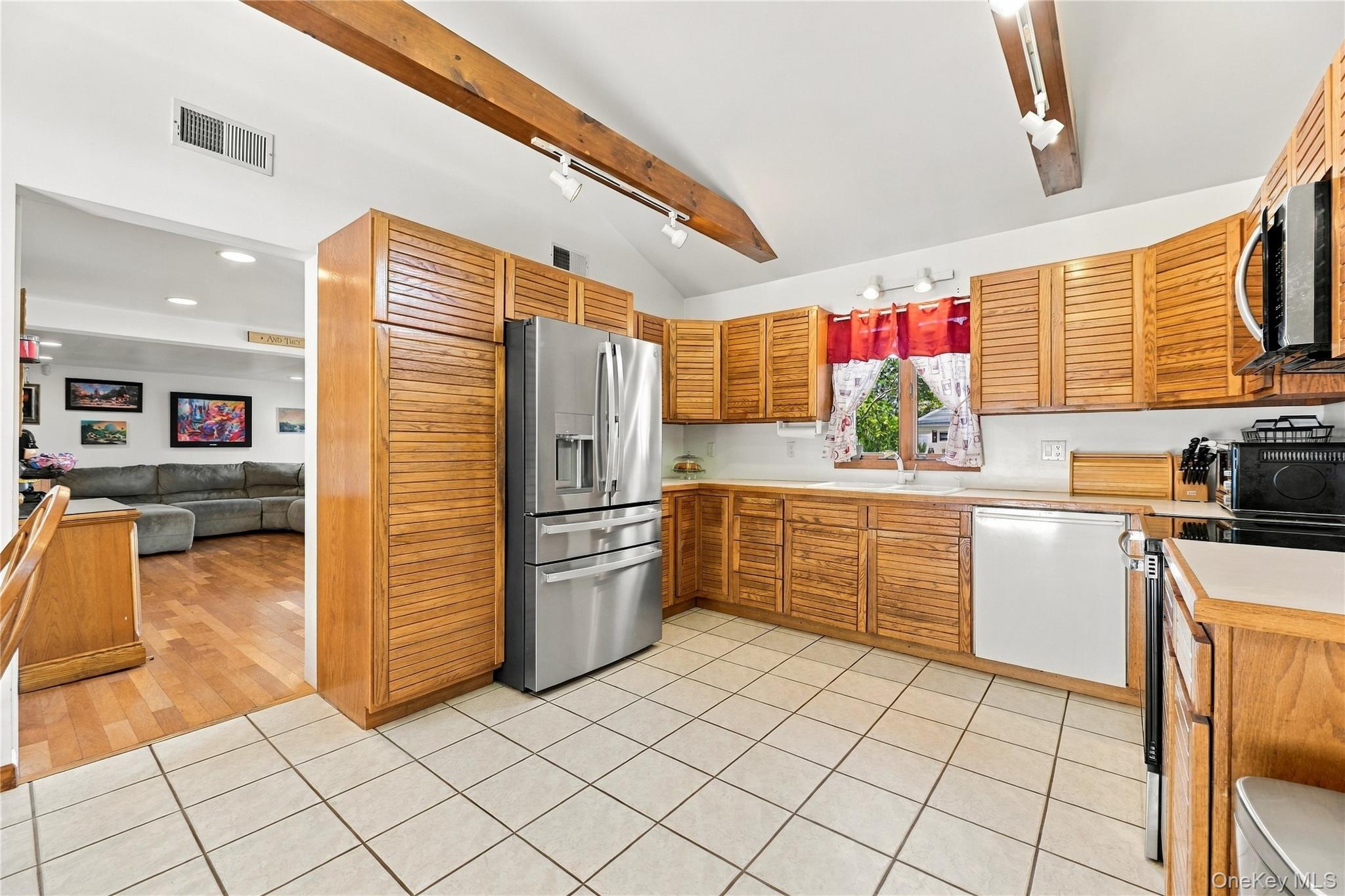 2 Stanton Drive Property Photo 14