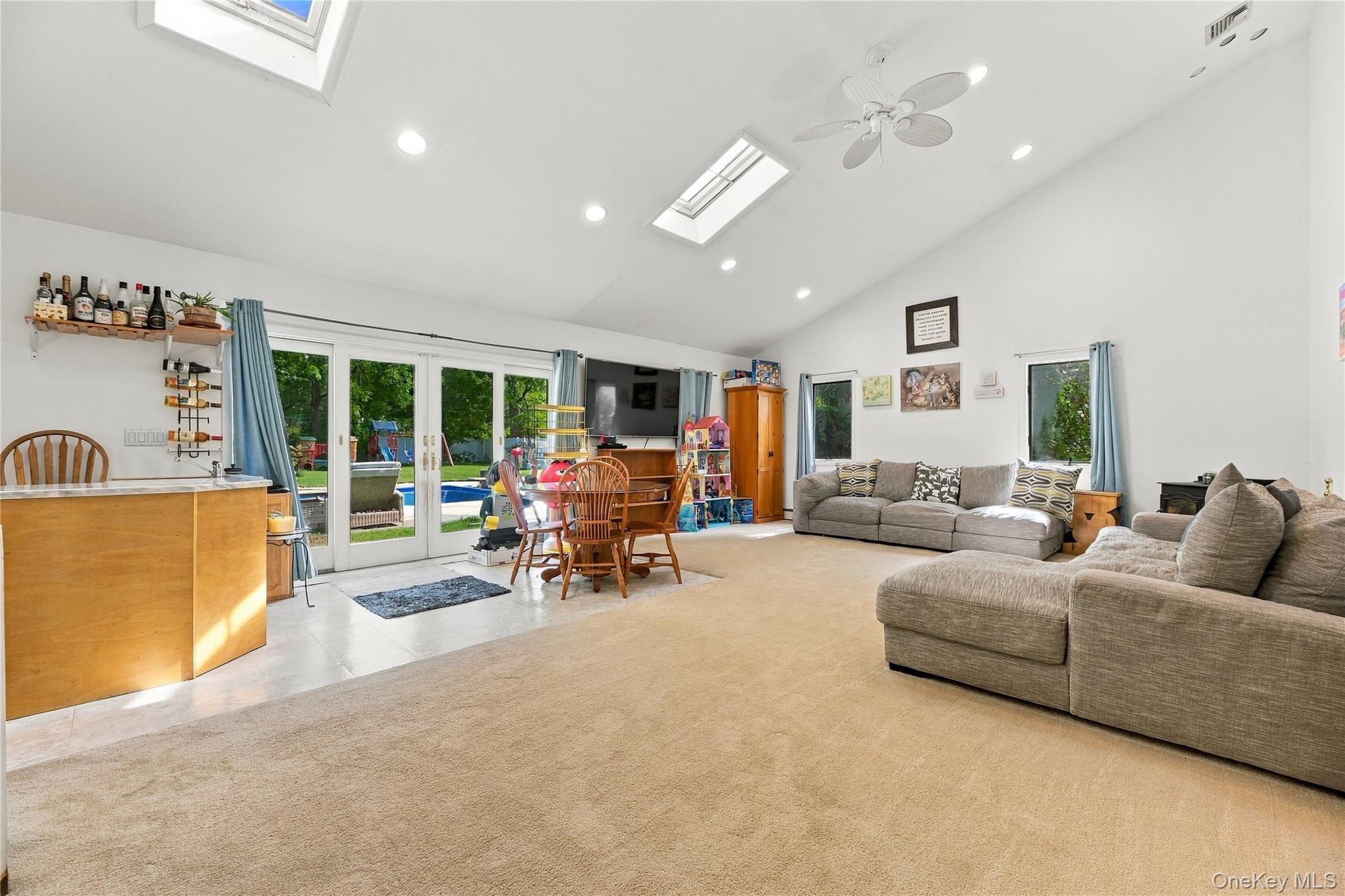 2 Stanton Drive Property Photo 33