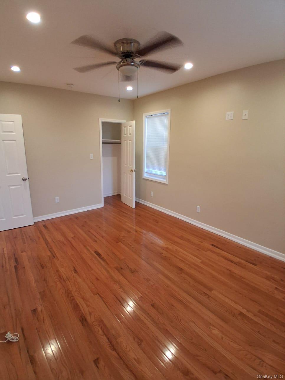 11551 203rd Street Property Photo 4