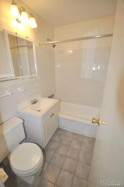 45 E Hartsdale Avenue 6k Property Photo 28