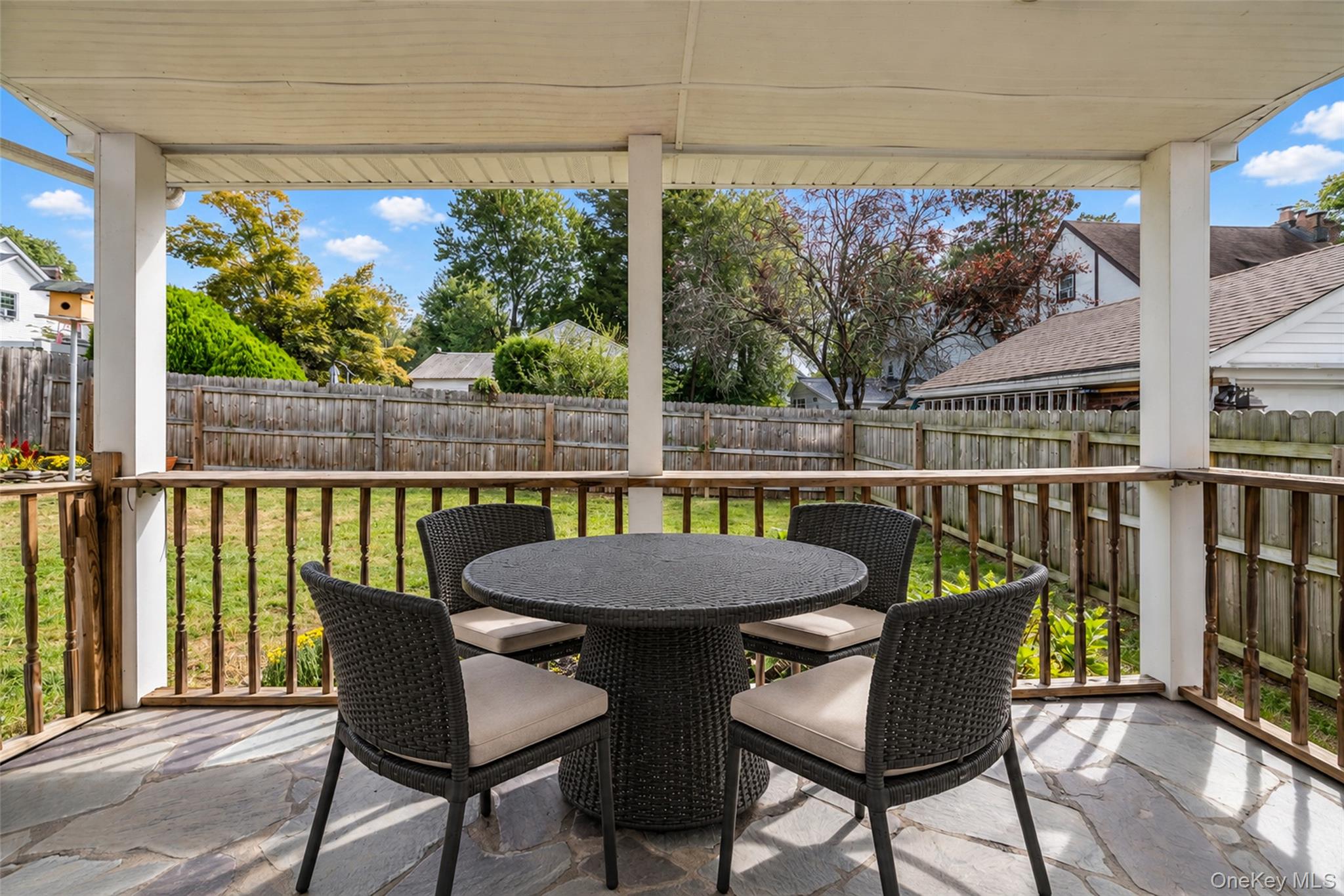 887 Webster Avenue Property Photo 8