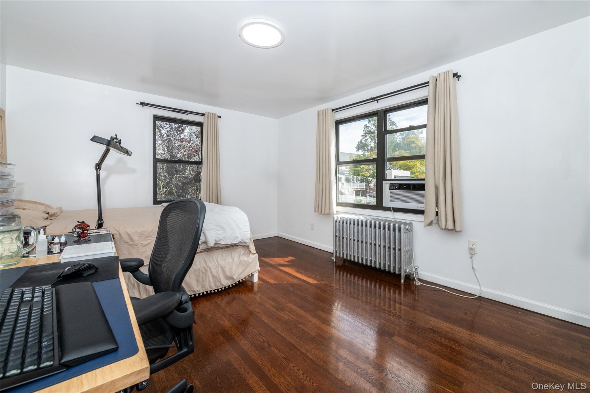 887 Webster Avenue Property Photo 16