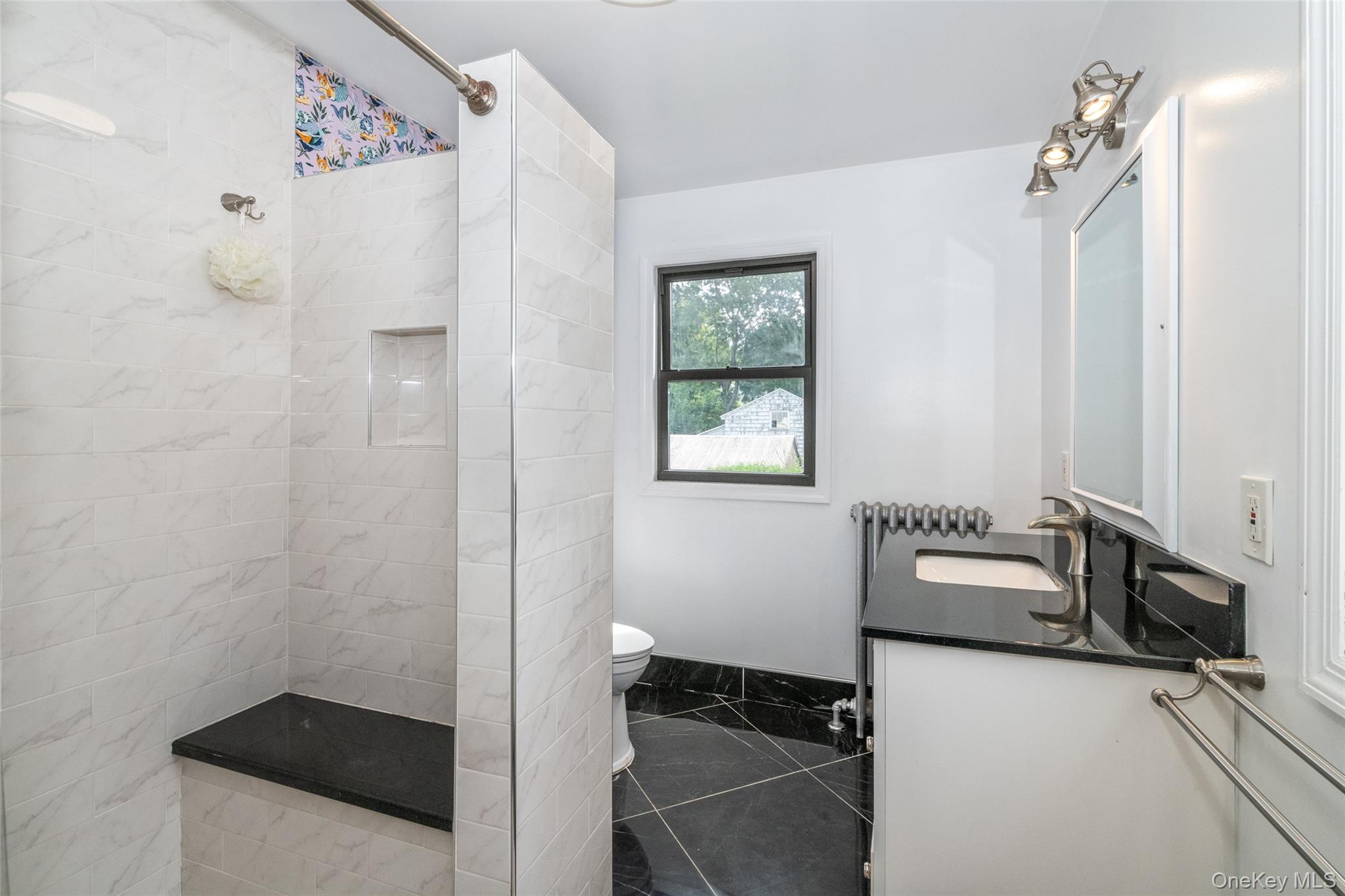 887 Webster Avenue Property Photo 17
