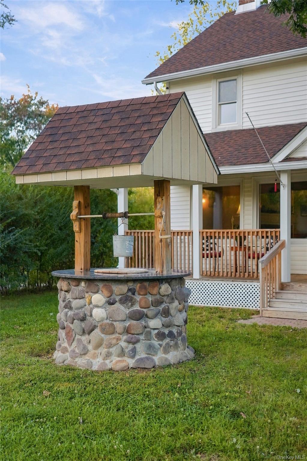 4 Low Road Property Photo 3