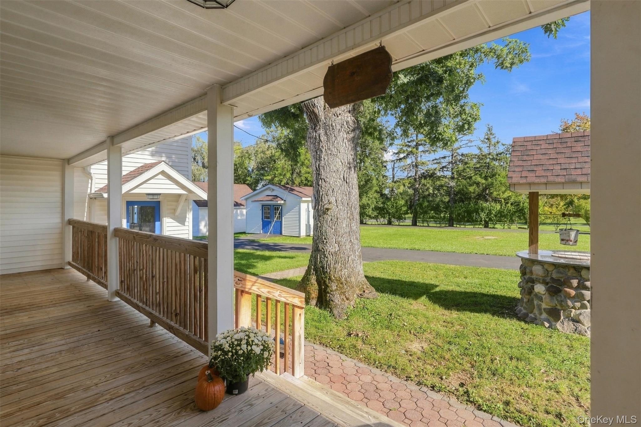 4 Low Road Property Photo 11