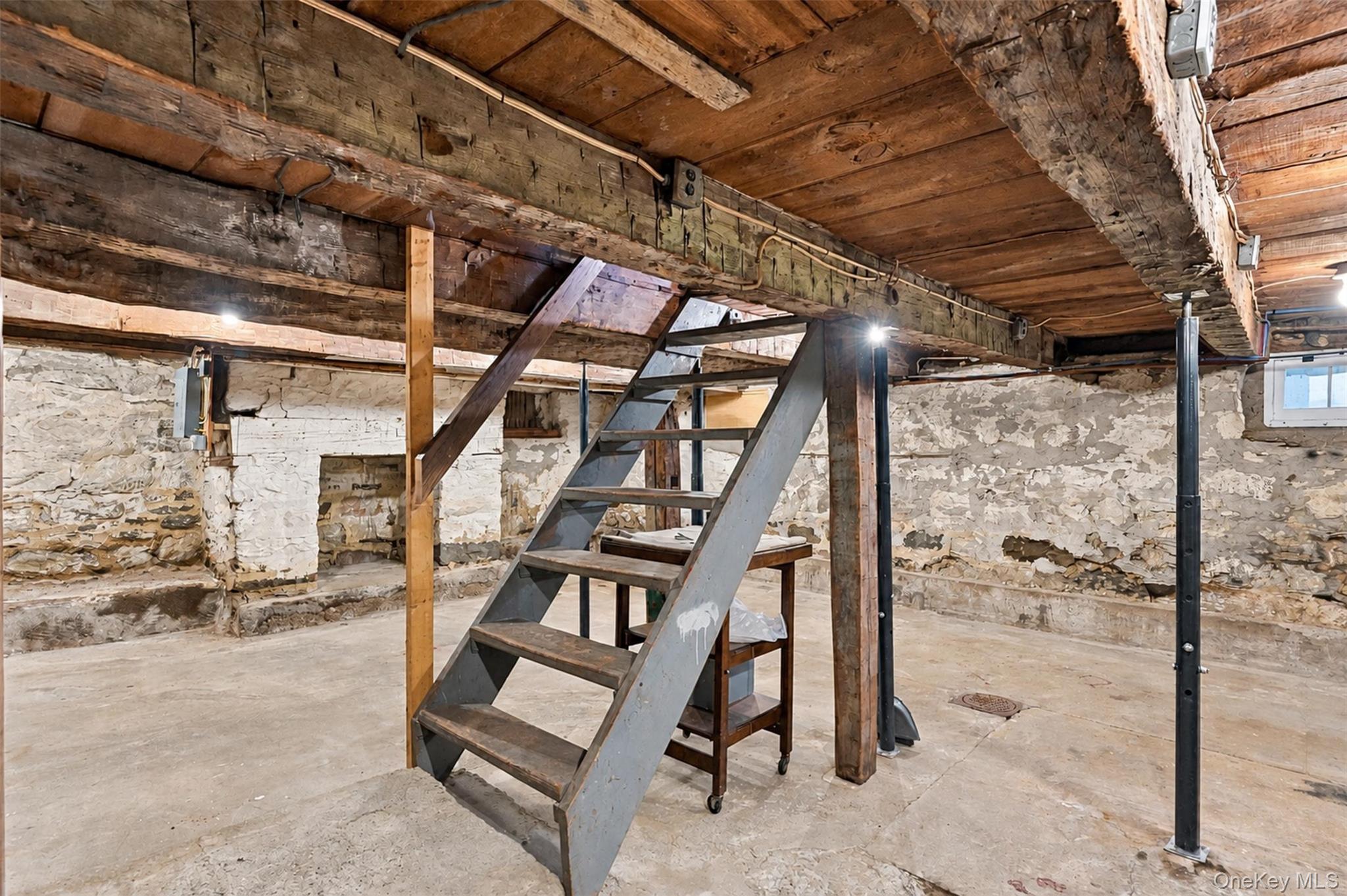 4 Low Road Property Photo 33