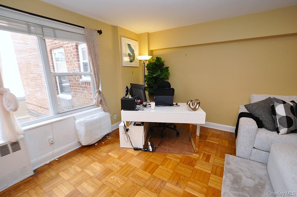 10 Old Mamaroneck Road 2a Property Photo 24