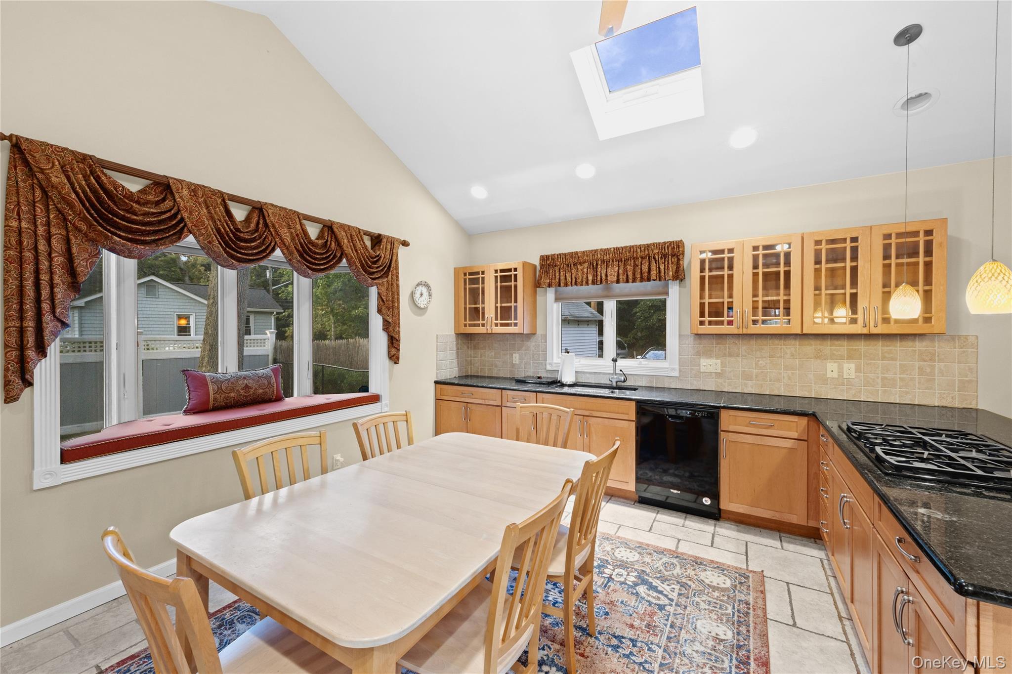 54 Breezy Point Road Property Photo 11