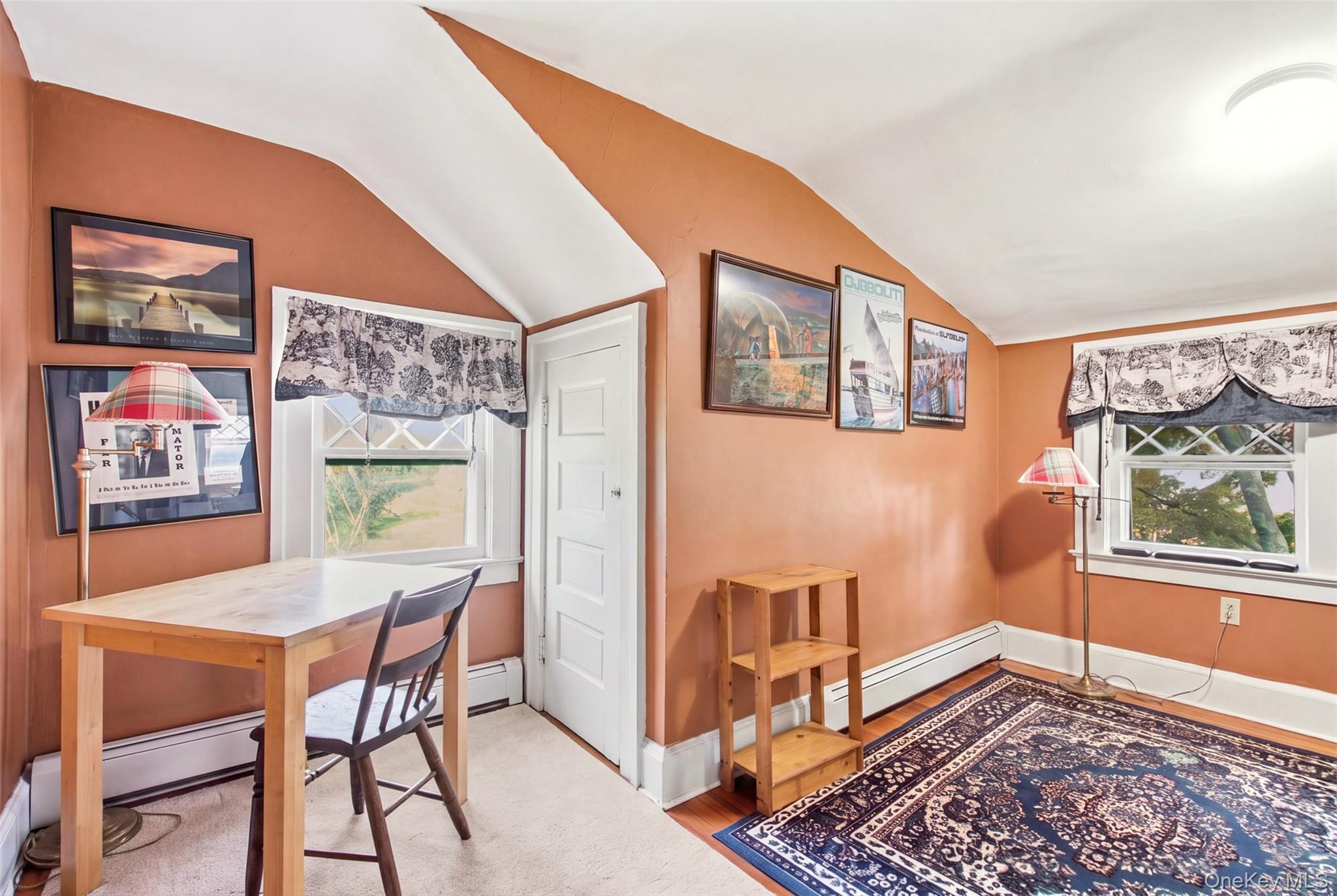 504 West Broadway Property Photo 14