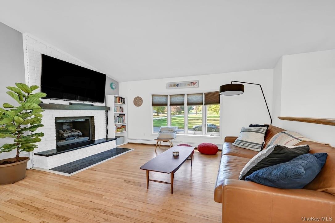 2 Caroline Drive Property Photo 3
