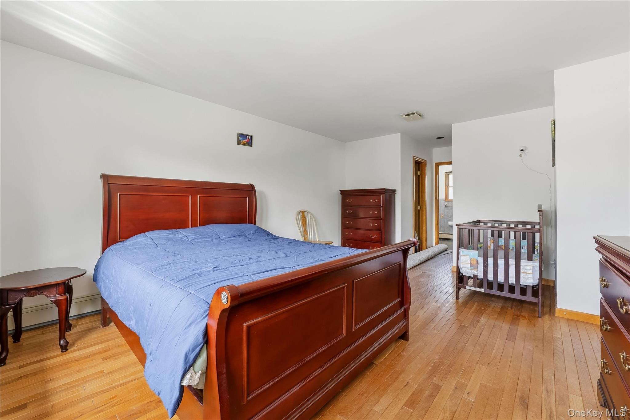 1 W Glen Avenue Property Photo 16