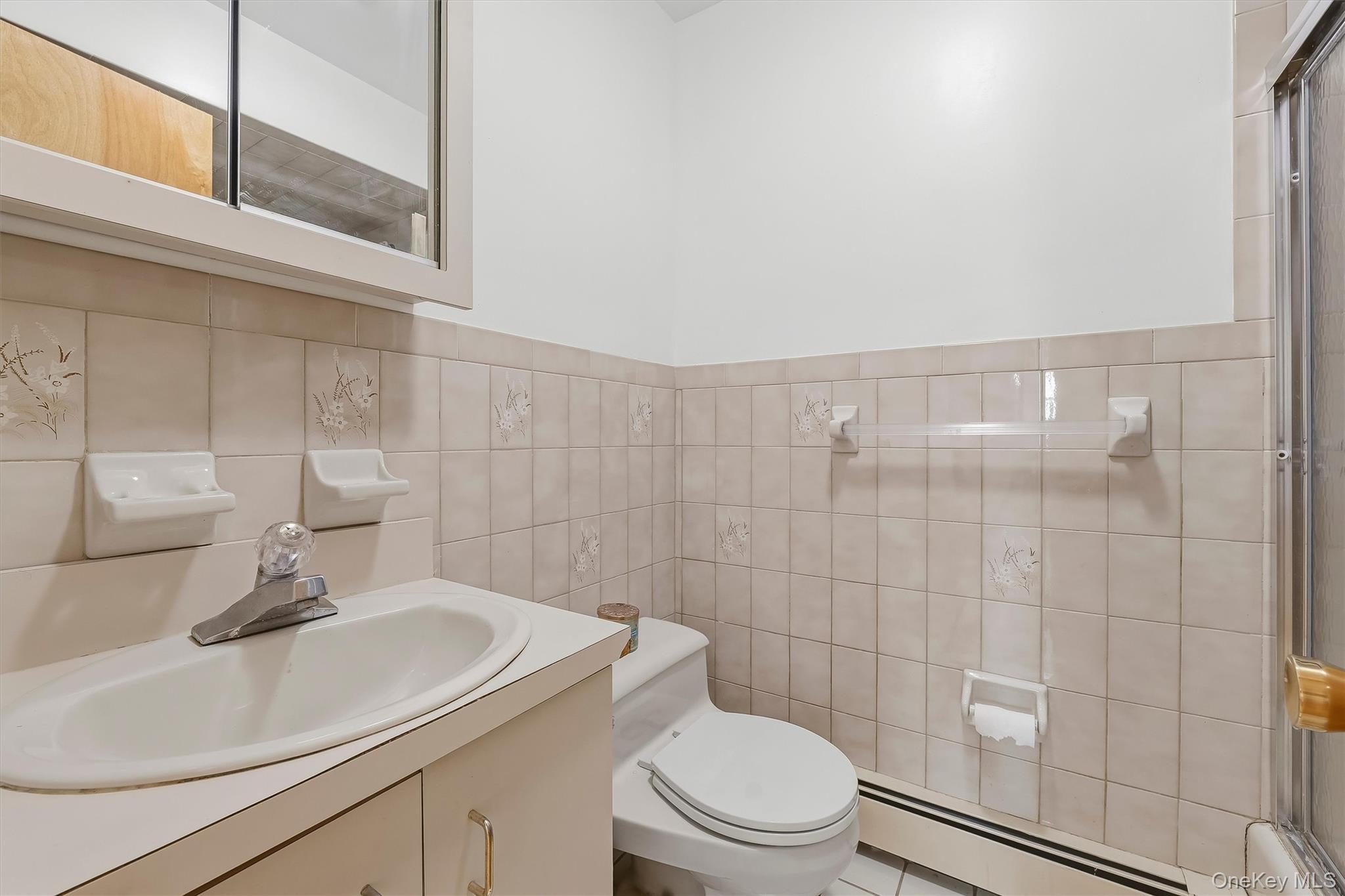 1 W Glen Avenue Property Photo 21