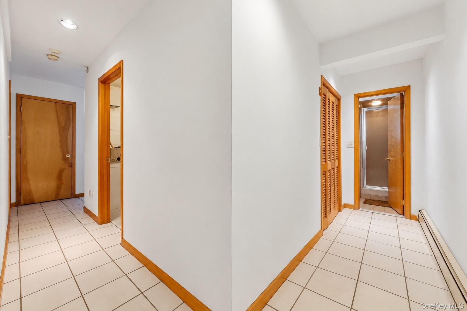 1 W Glen Avenue Property Photo 23