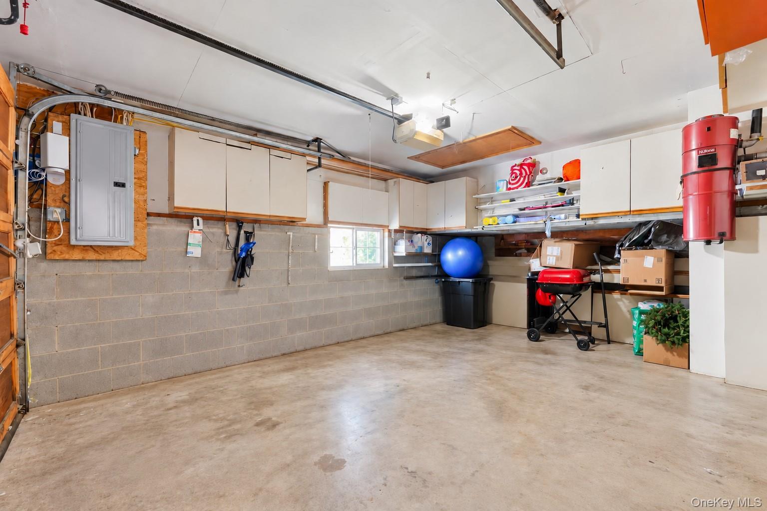 1 W Glen Avenue Property Photo 27