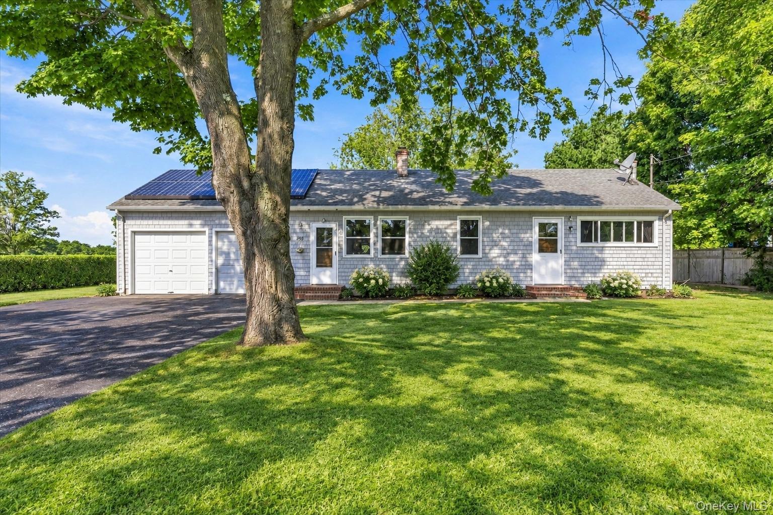 995 Schoolhouse Road Property Photo 1