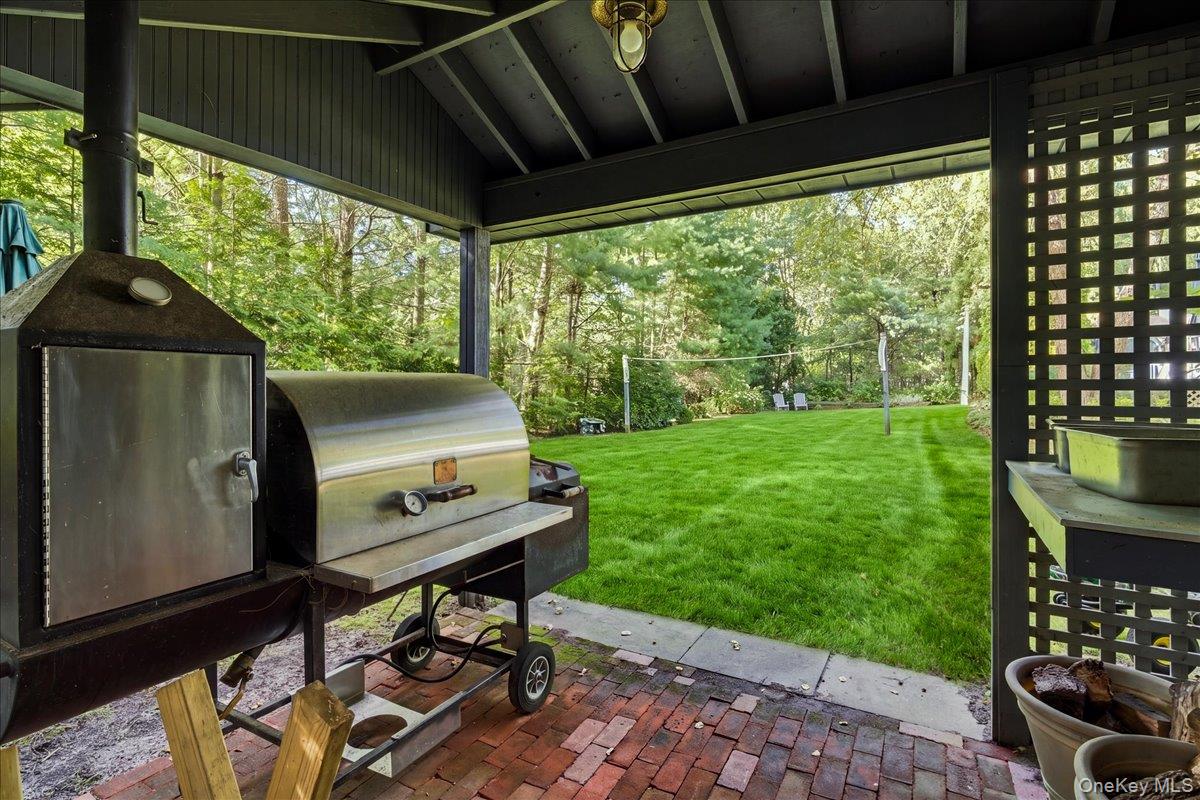 10 Glenmore Drive Property Photo 17