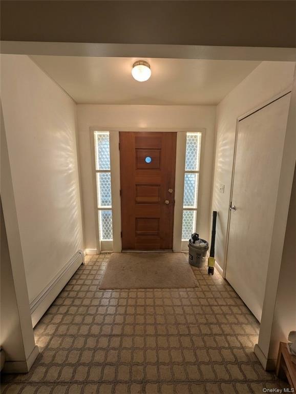 10142 103rd Street Property Photo 2