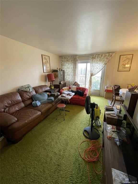 10142 103rd Street Property Photo 6