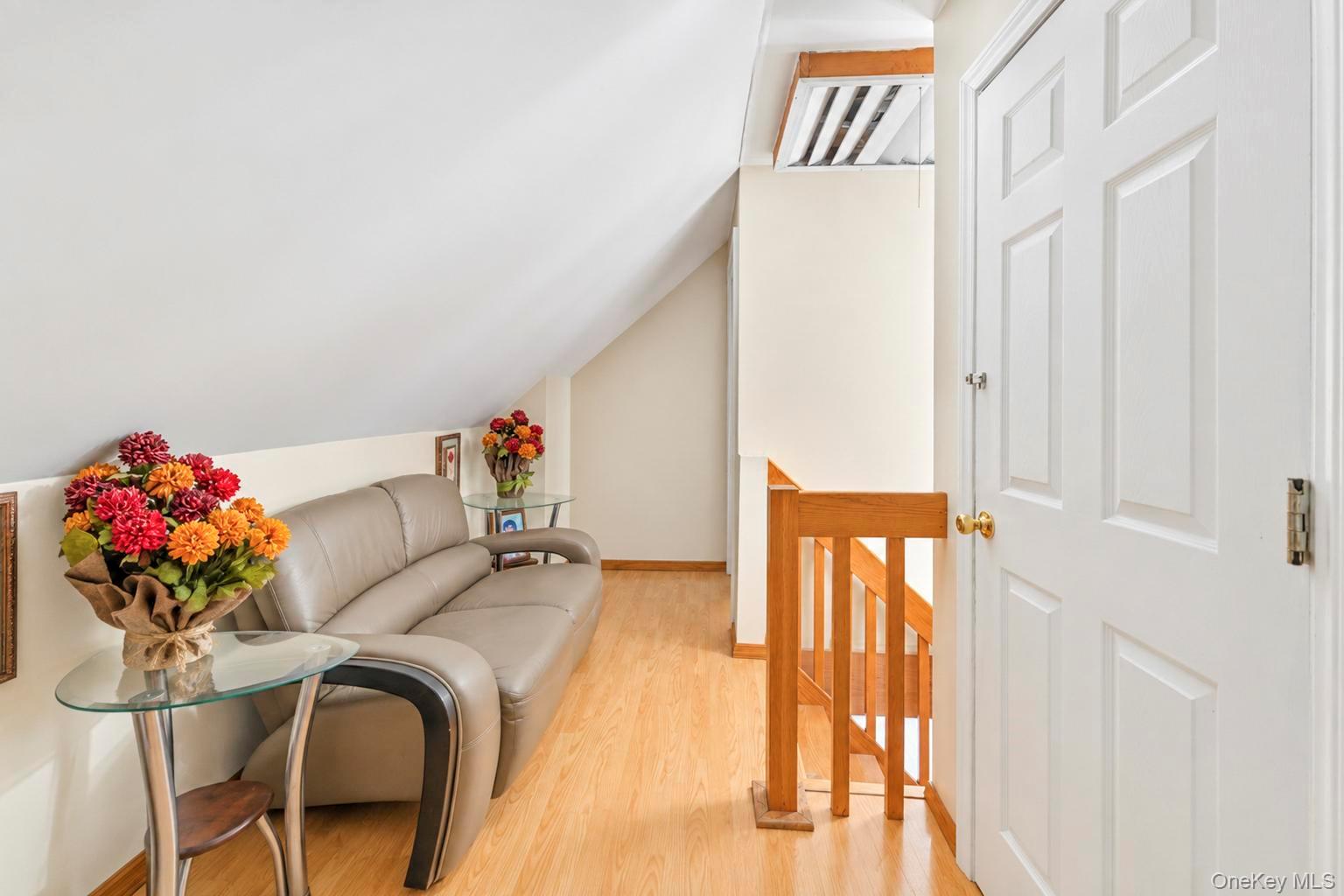 54 Pacific Avenue Property Photo 33