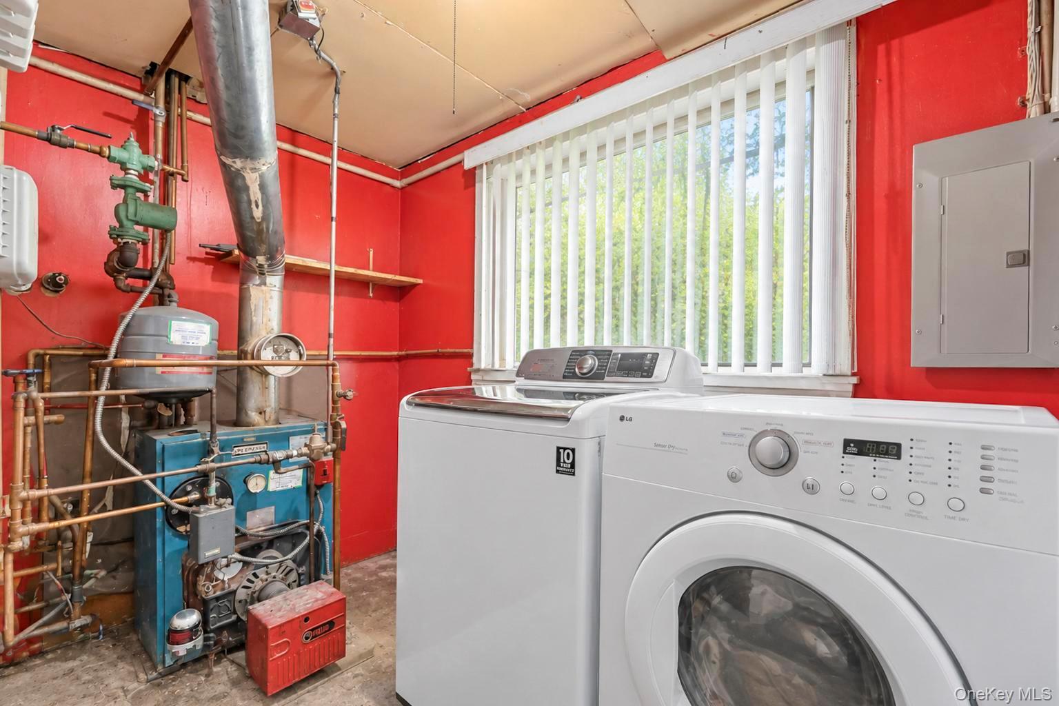 54 Pacific Avenue Property Photo 39