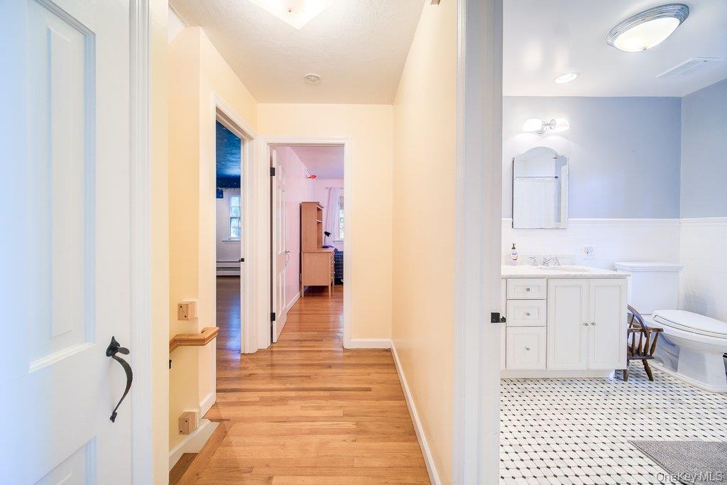 57 Forest View Road Property Photo 12