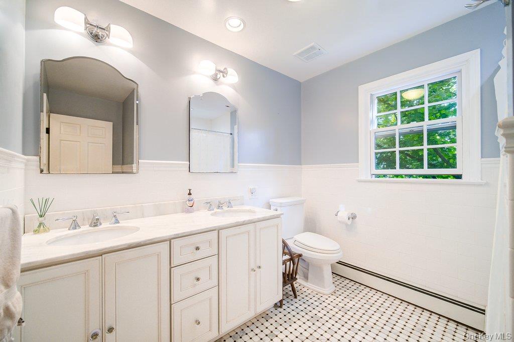 57 Forest View Road Property Photo 18