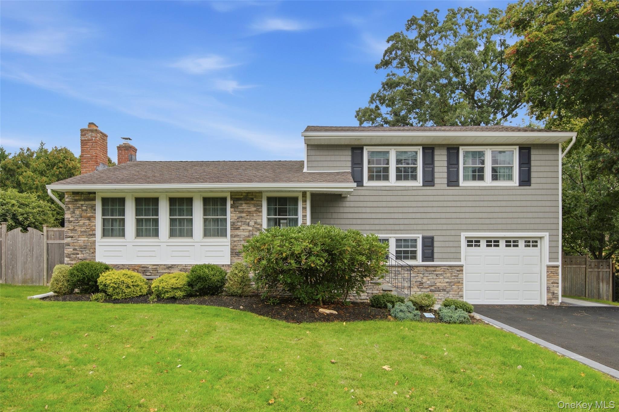 23 Apple Tree Drive Property Photo 1