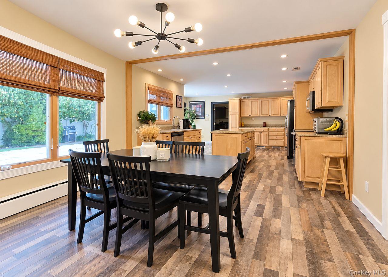 14 Seabrook Lane Property Photo 8
