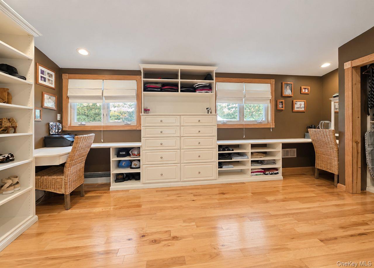 14 Seabrook Lane Property Photo 13