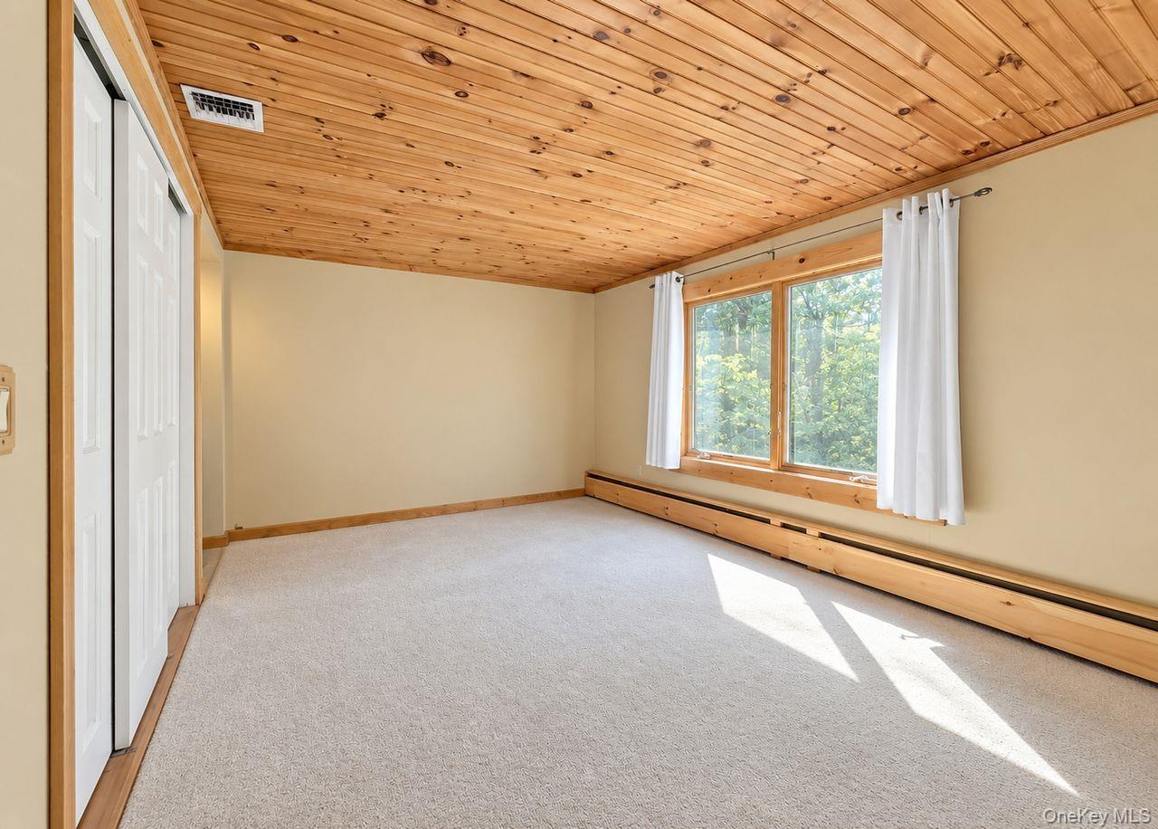 14 Seabrook Lane Property Photo 23