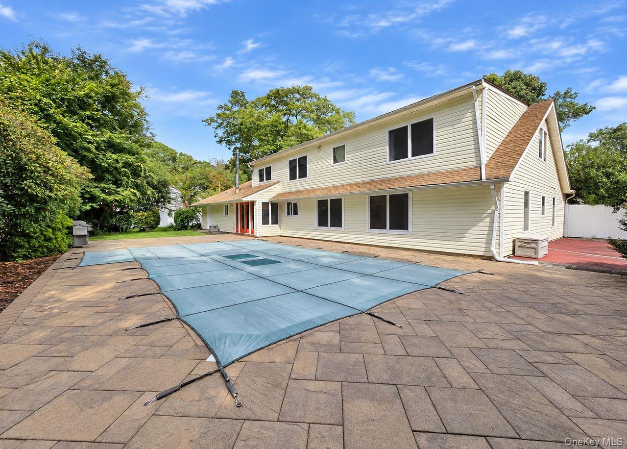 14 Seabrook Lane Property Photo 30
