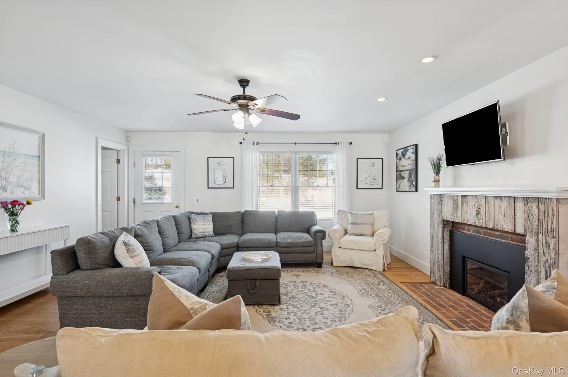 32 Sugar Loaf Road Property Photo 2