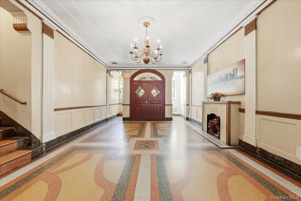 360 Ocean Parkway 5g Property Photo 8