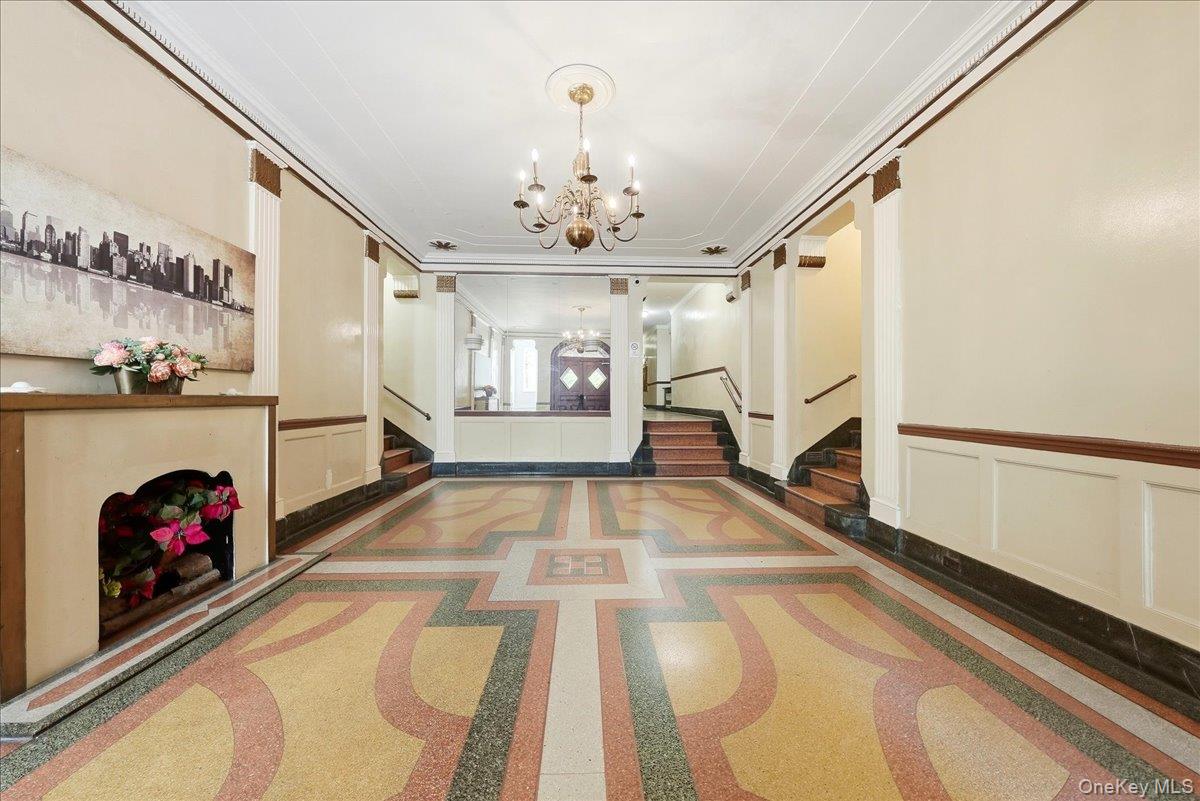360 Ocean Parkway 5g Property Photo 9