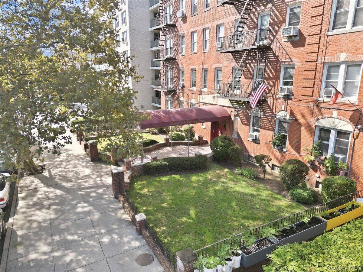 360 Ocean Parkway 5g Property Photo 27