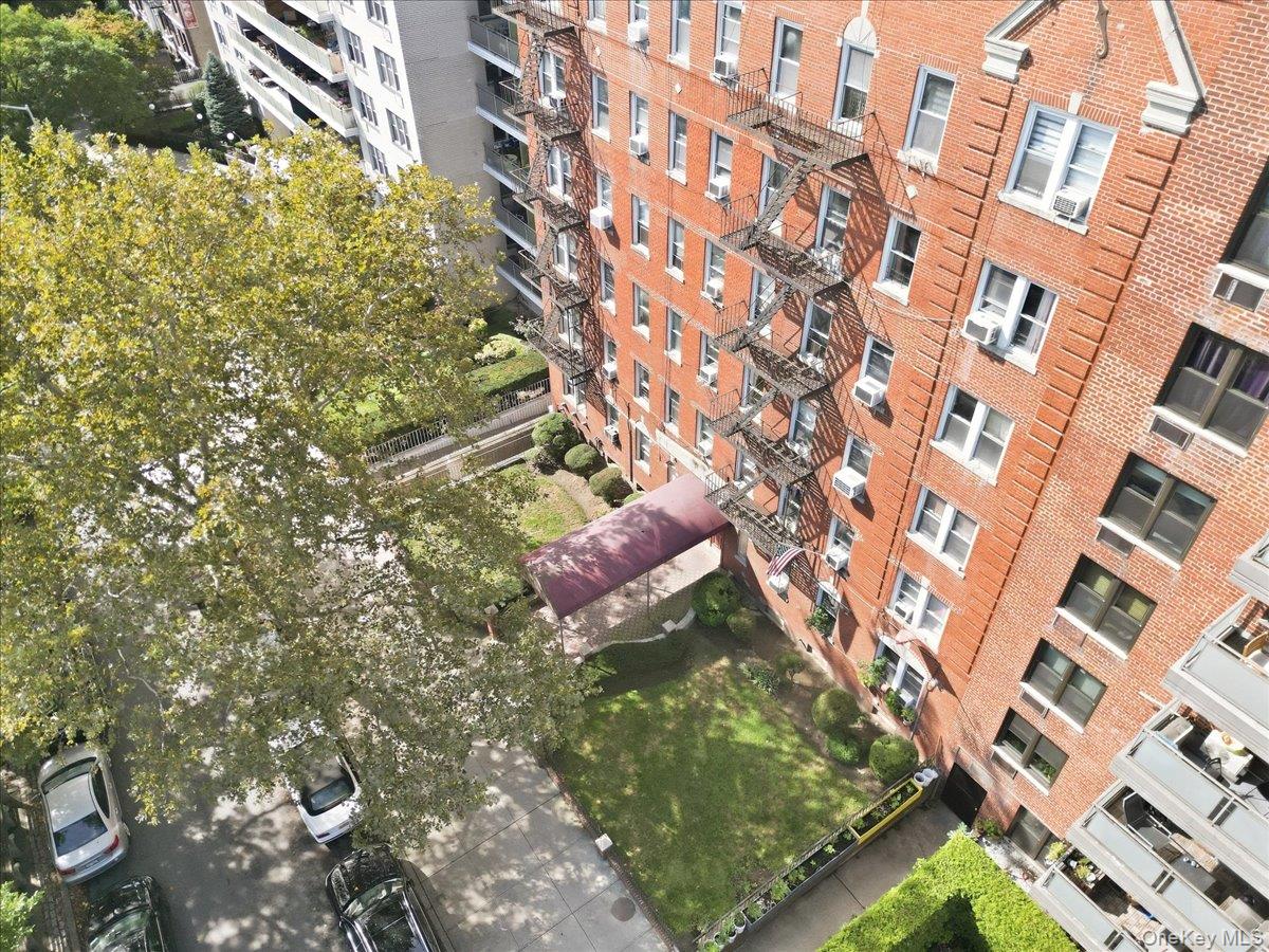 360 Ocean Parkway 5g Property Photo 28