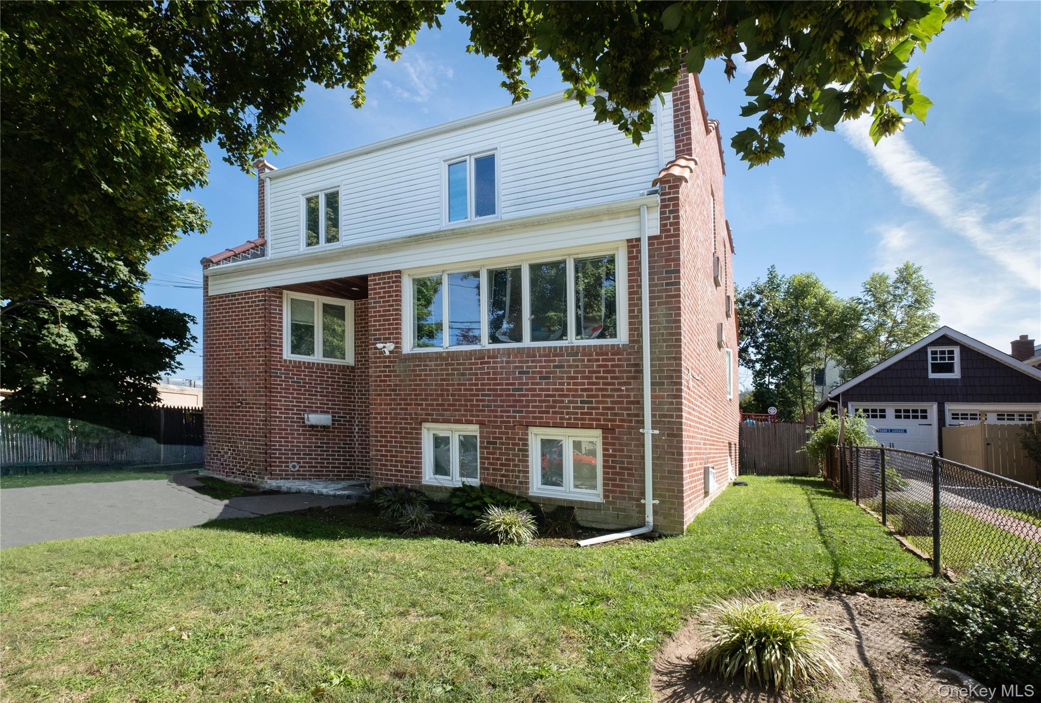 98 Reynold Street Property Photo 1