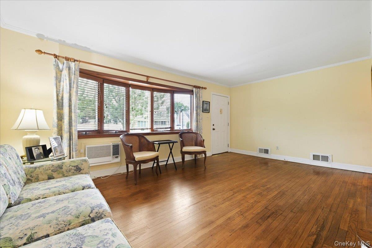 4001 Wicks Avenue Property Photo 6