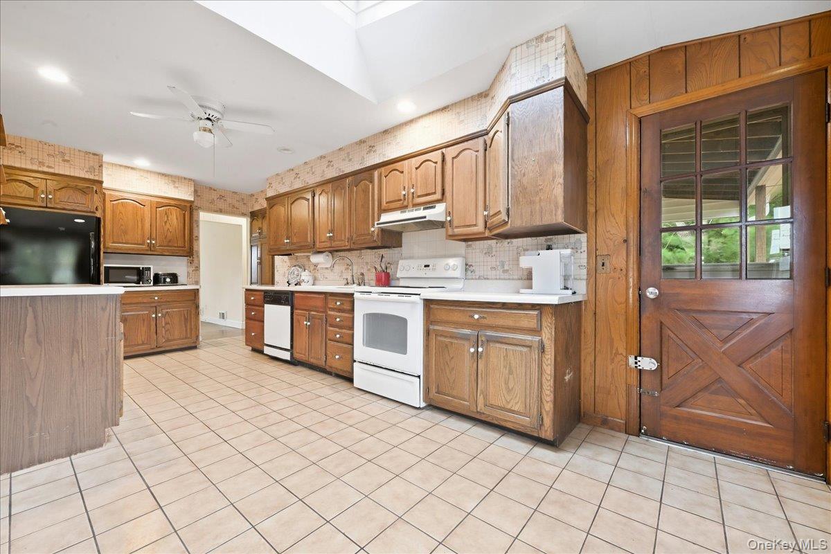 4001 Wicks Avenue Property Photo 13