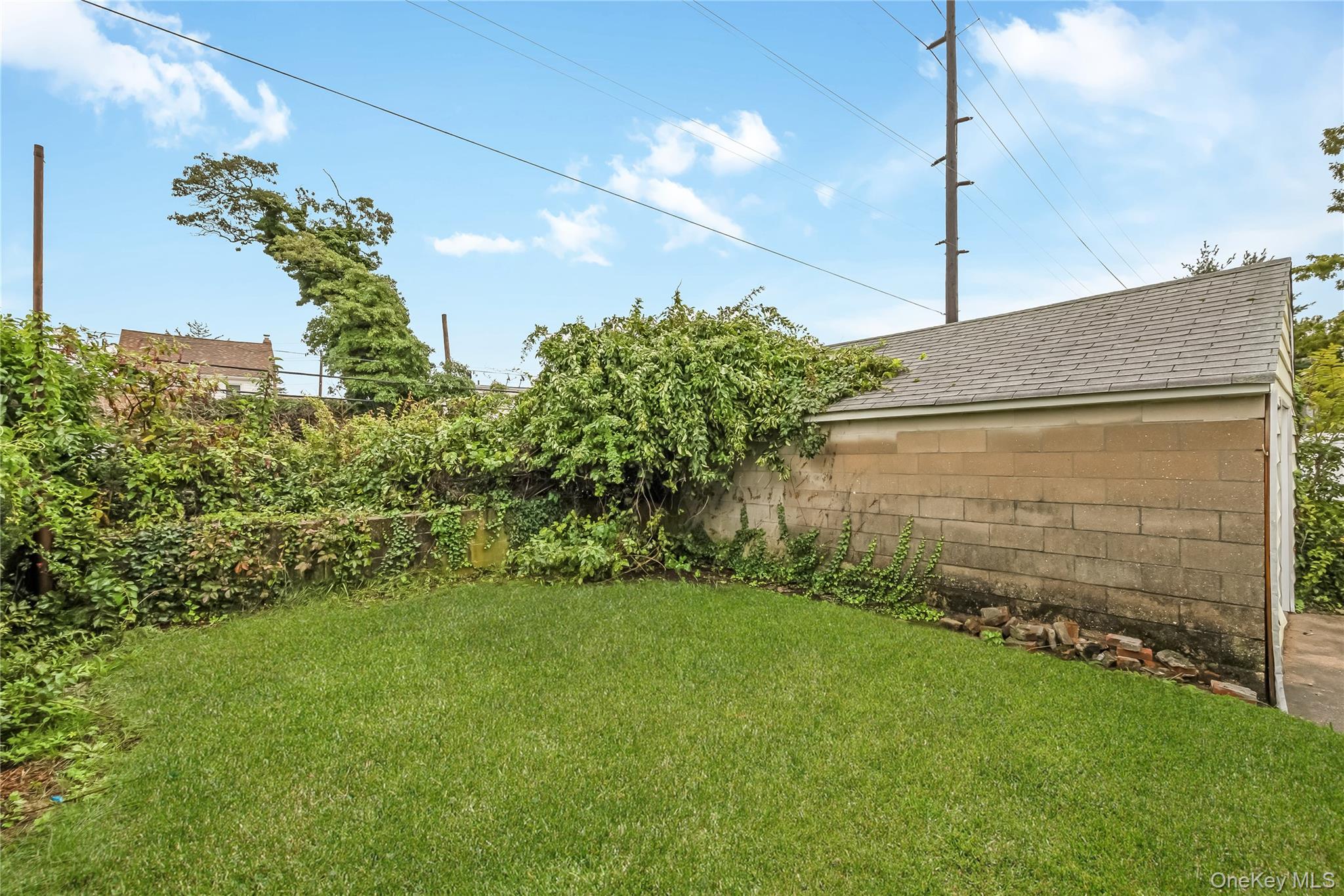 121 Cochran Place Property Photo 33
